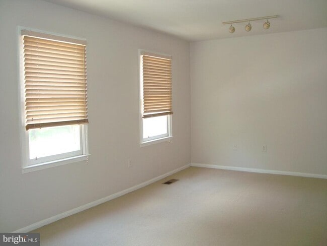 Building Photo - 7813 Heatherton Ln