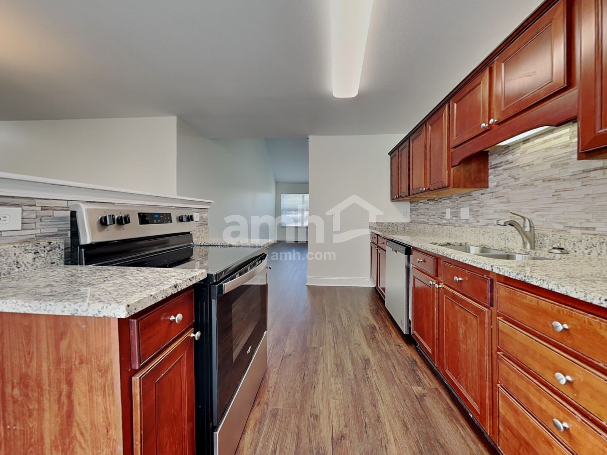 Building Photo - 5412 Singh Ln