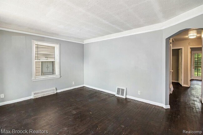 Building Photo - 22510 Frisbee St