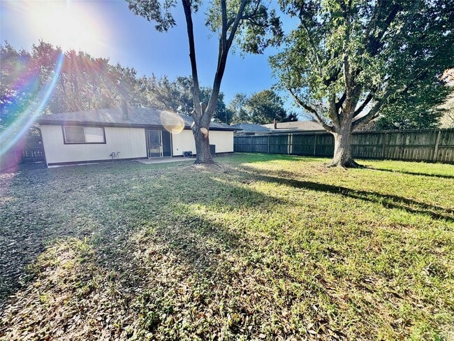 Building Photo - 22306 Waynoka Rd