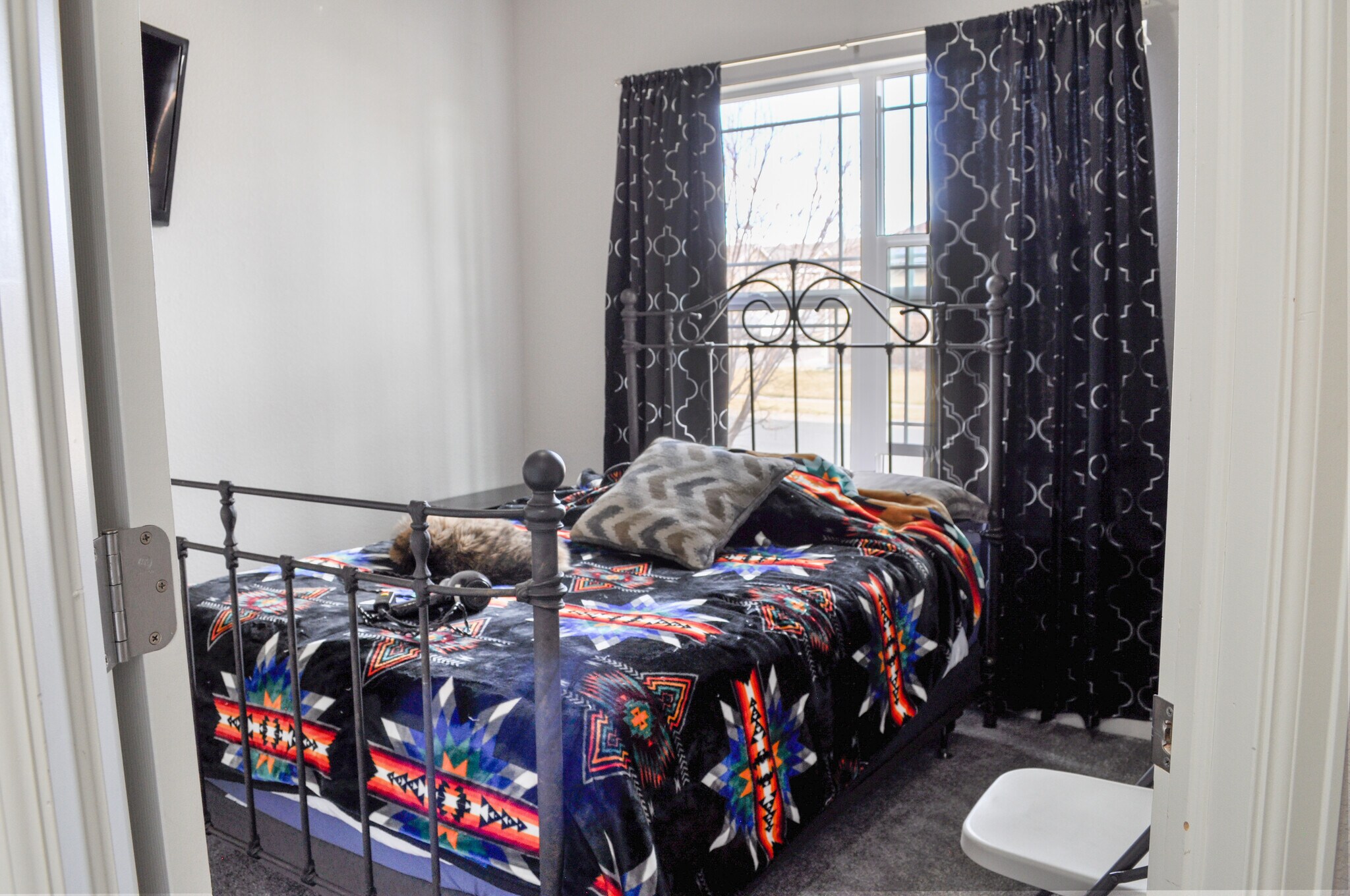 Building Photo - 2500 Heather Ln