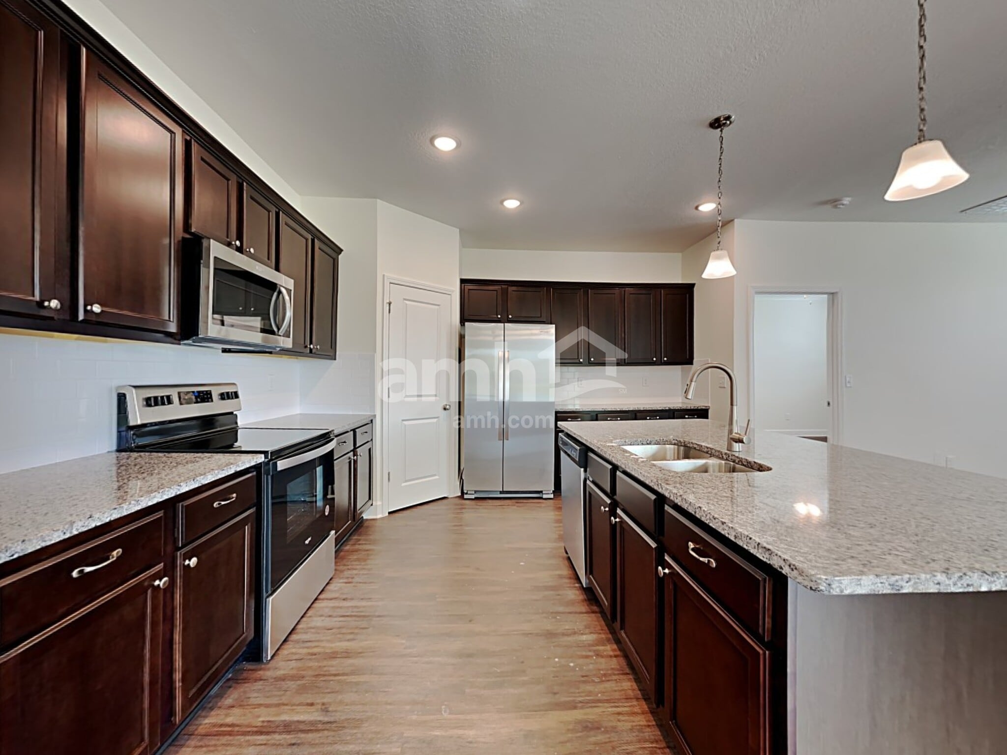 Building Photo - 80 Carlitos Wy