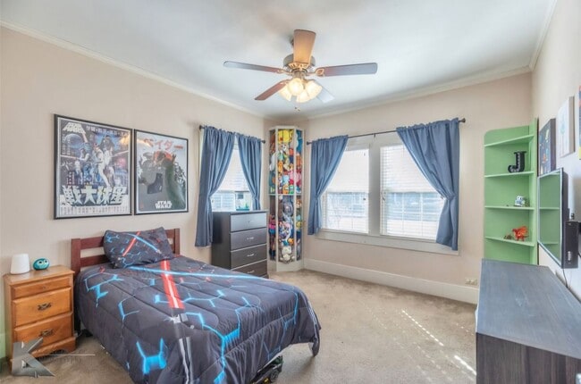 Building Photo - 1510 N 18th St