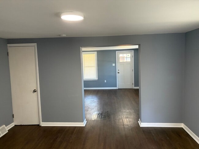 Building Photo - Fully Renovated 2BR/1.5BA Twin Home on Corner Lot-Move in Ready