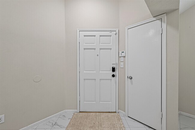 Building Photo - 16514 Camino Del Sol Dr