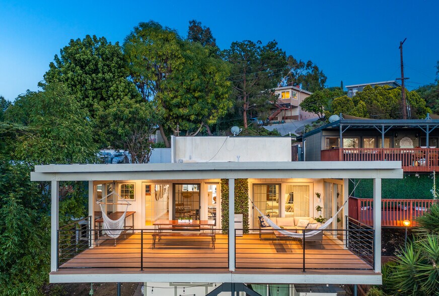 Building Photo - 3743 Latrobe St