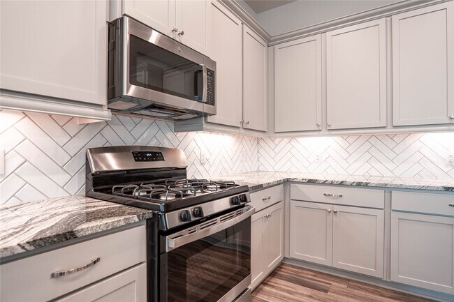 Building Photo - 16119 Northern Cardinal Ln