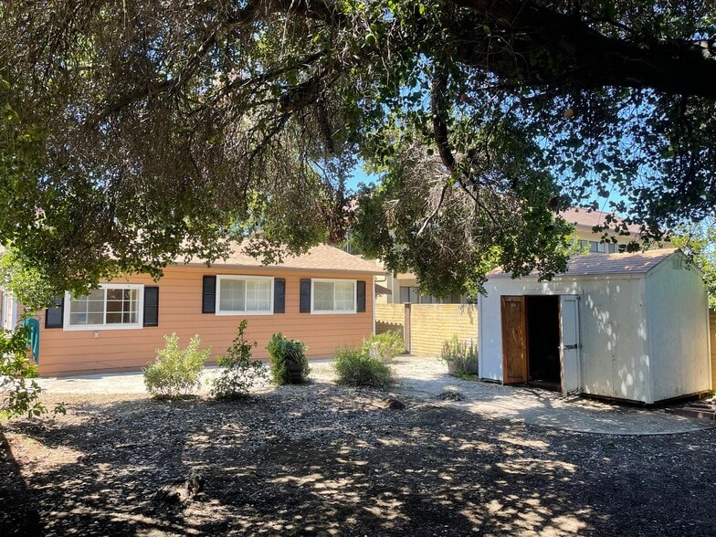 Backyard - 15040 Los Gatos Blvd