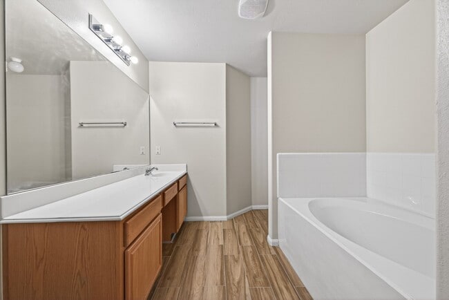 Building Photo - 13723 Audra Ln