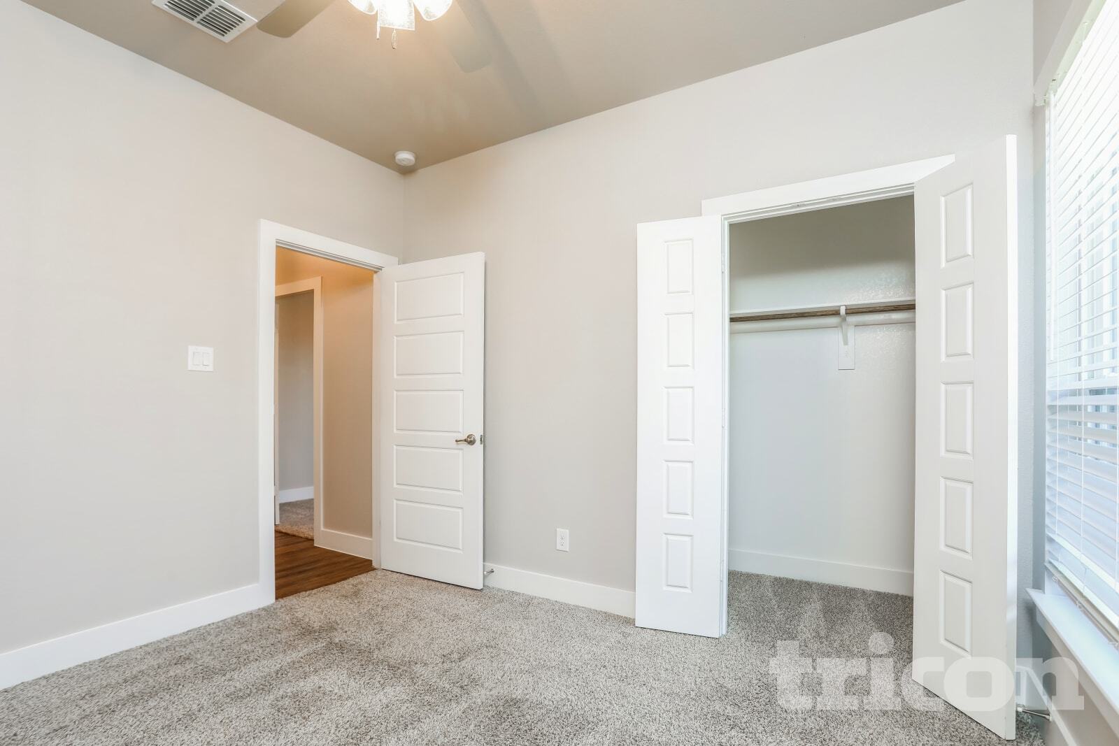 Building Photo - 10356 Ft Teran Trl