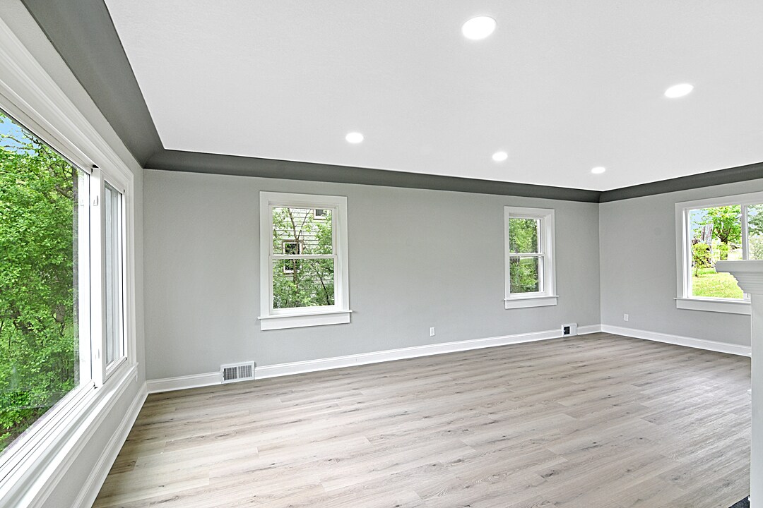 Building Photo - 32584 River Vista Ln