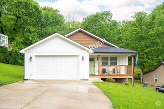 Building Photo - 47 Hemlock Cir