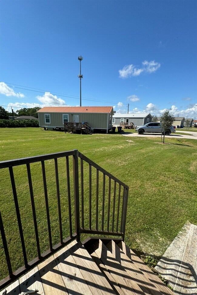 Building Photo - 3067 Shady Creek Ln