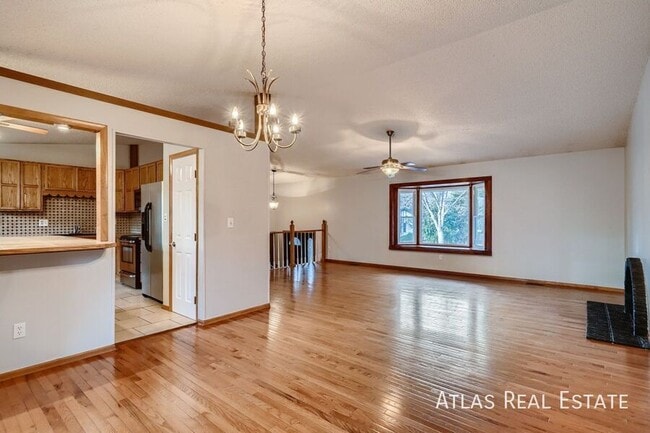 Building Photo - 2918 Oro Blanco Dr