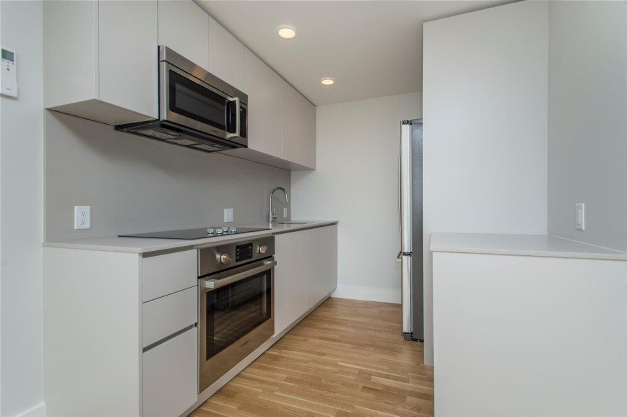 Building Photo - 335 Harvard St