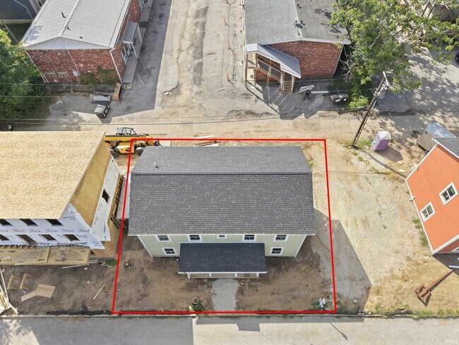 Building Photo - 519 N Prow Ave