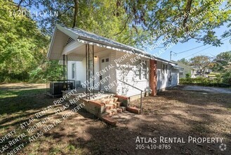 Building Photo - 1420 Lilly Ln