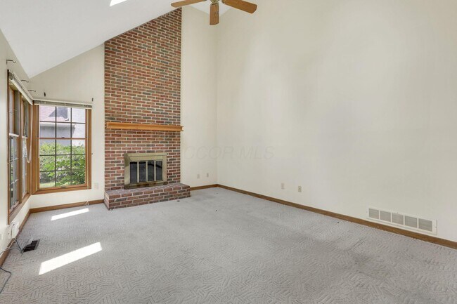 Building Photo - 7641 Finbarr Ct