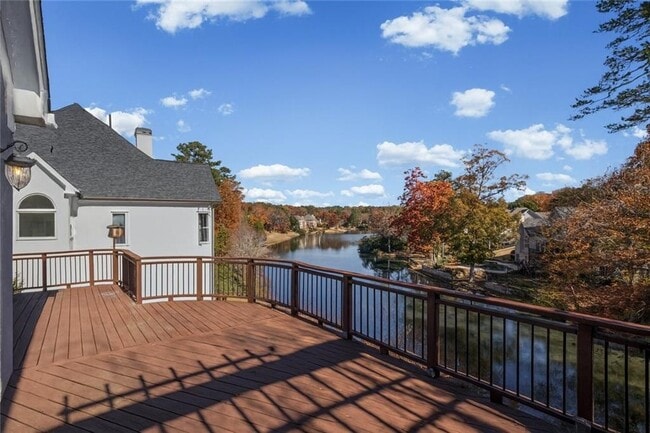 Building Photo - 445 Water Shadow Ln