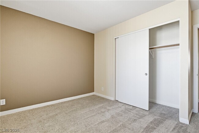 Building Photo - 5221 Percheron St