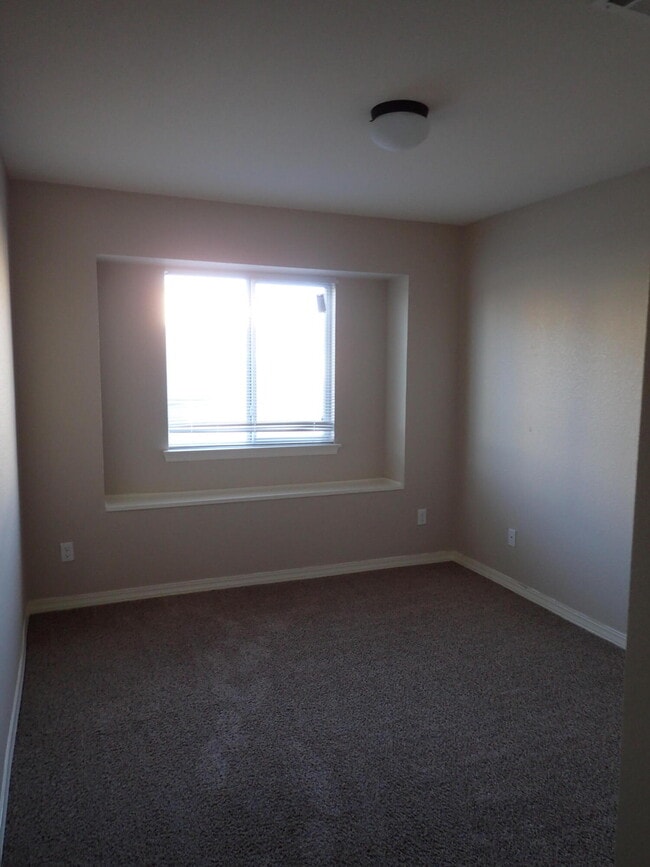 Building Photo - 14609 Randall Cunningham