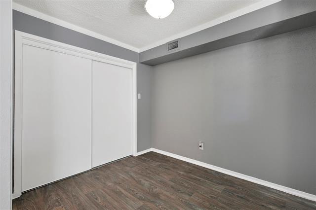 Building Photo - 333 Melrose Dr