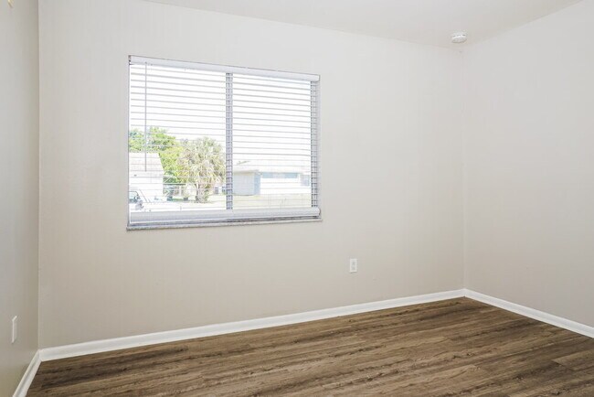 Building Photo - 7143 Gama Ct