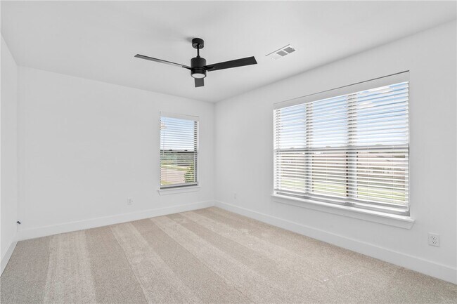 Building Photo - 4300 SW Adams Rd