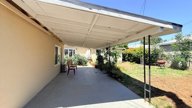 Building Photo - Brand New 1 Bed / 1 Bath ADU in Glendora – Available Now!