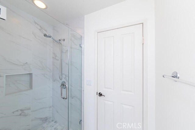 Building Photo - 72 Chantilly