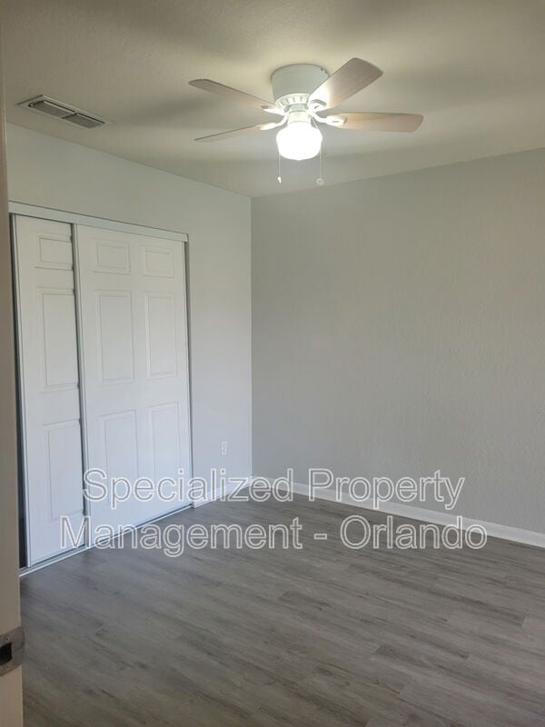 Building Photo - 9077 Lee Vista Blvd