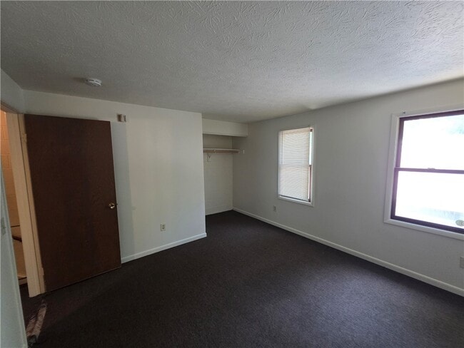 Building Photo - 165 Atkinson St