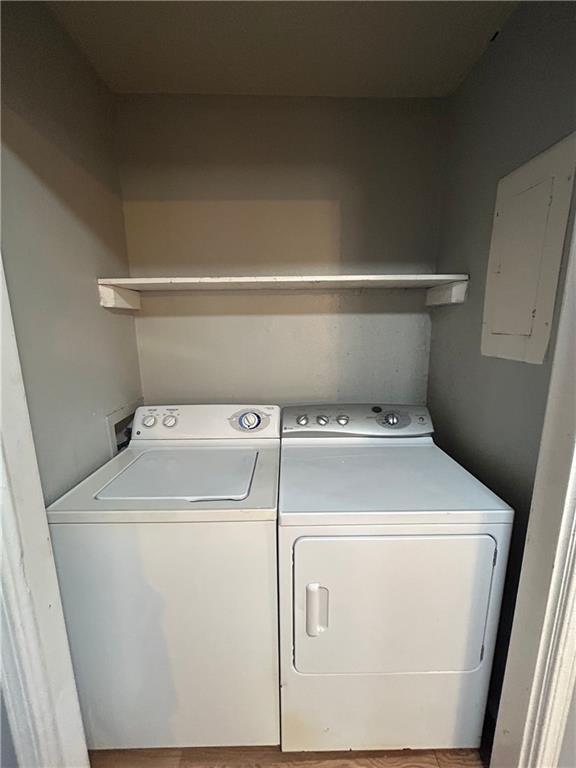 Building Photo - 1602 Juniper Cir