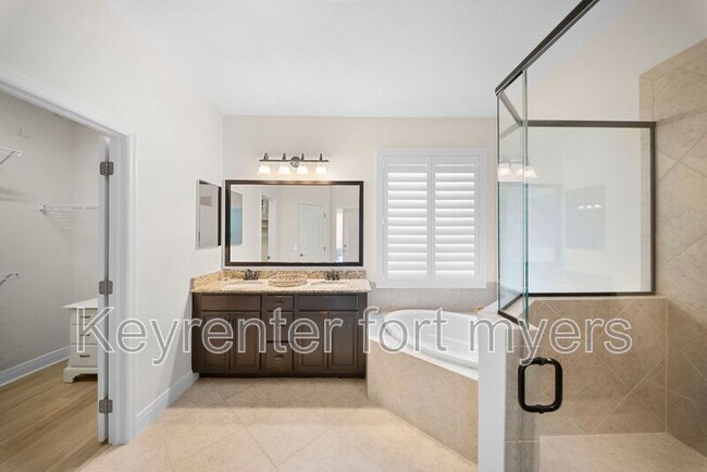 Building Photo - 9226 Astonia Way