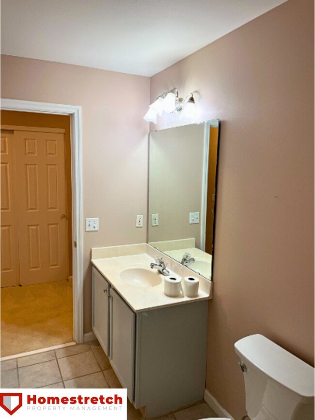 Building Photo - Beautiful 4 Bed 3 Bath Home For Immediate ...