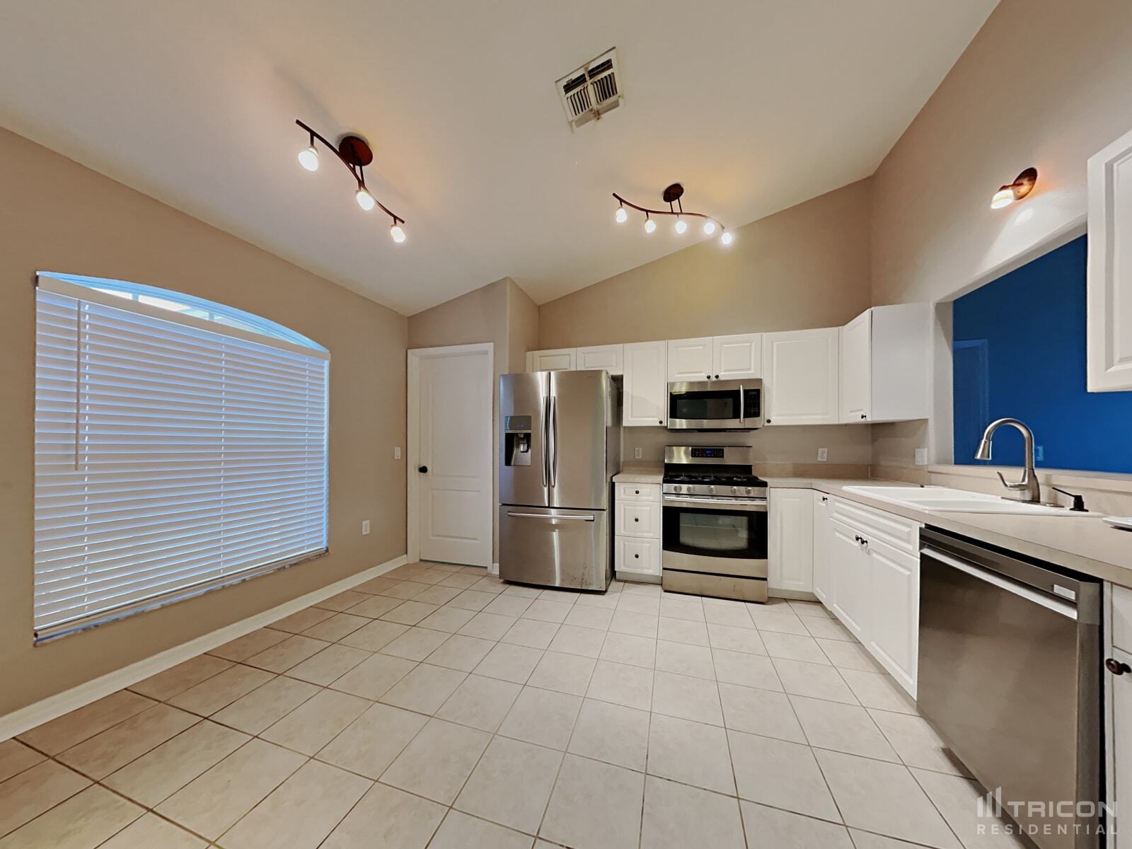 Building Photo - 319 Dolcetto Dr