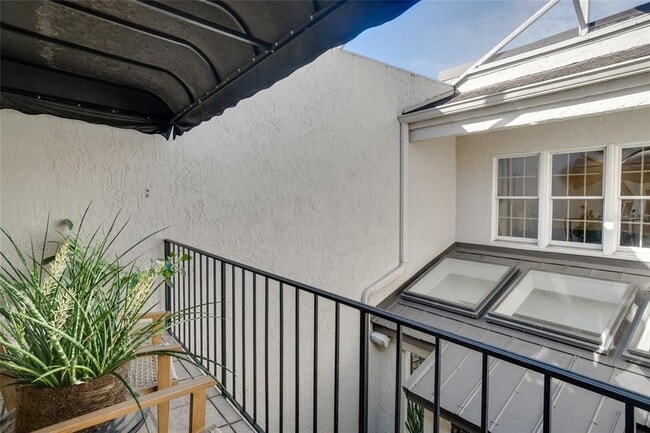 Building Photo - 1130 Washington Ave