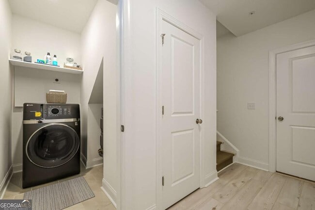 Building Photo - 514 Alice Wy