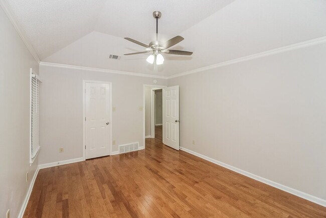 Building Photo - 1502 Appling Wood Cove S