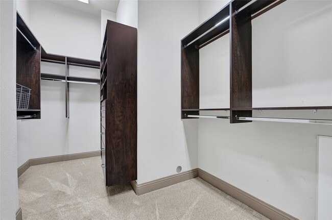 Building Photo - 6223 Duke Trail Ln