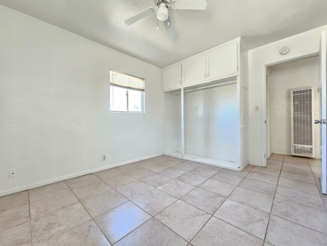 Building Photo - Comfortable Home For rent