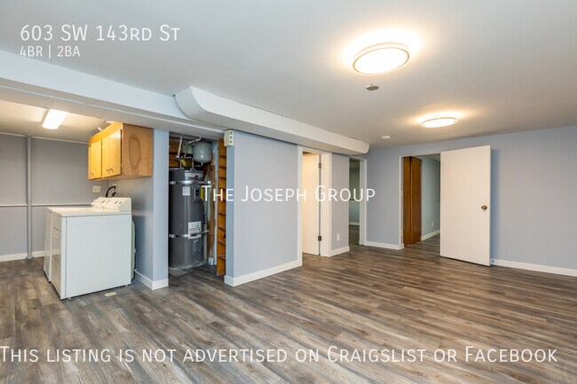 Building Photo - 603 SW 143rd St