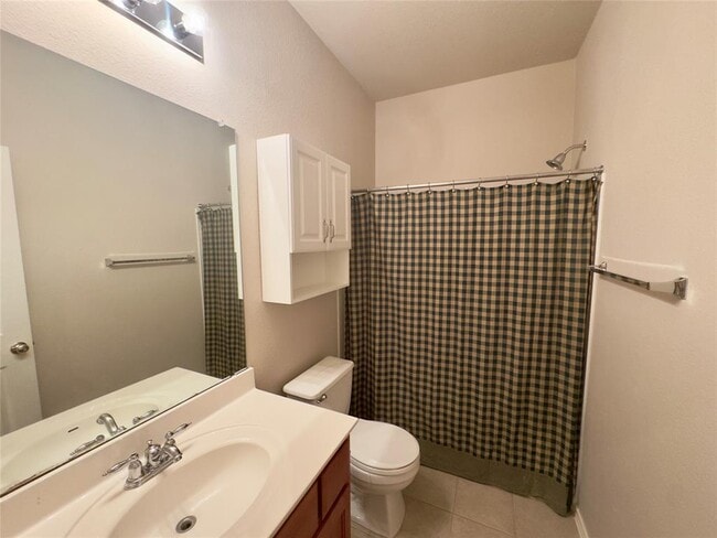 Building Photo - 106 Bowstring Bend