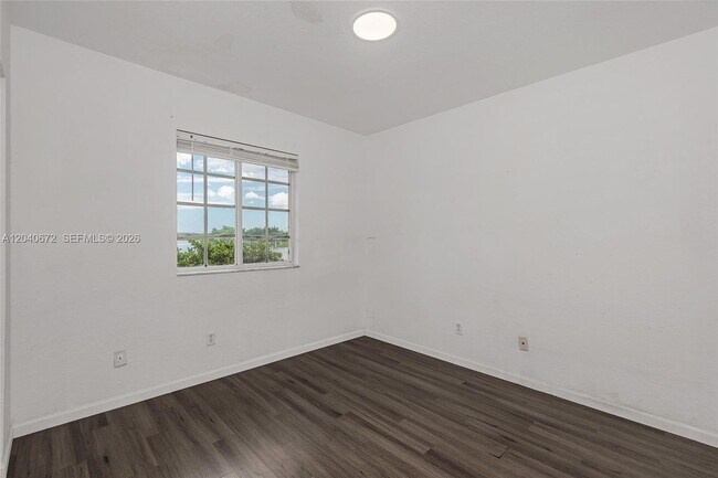 Building Photo - 2123 SW 87th Terrace