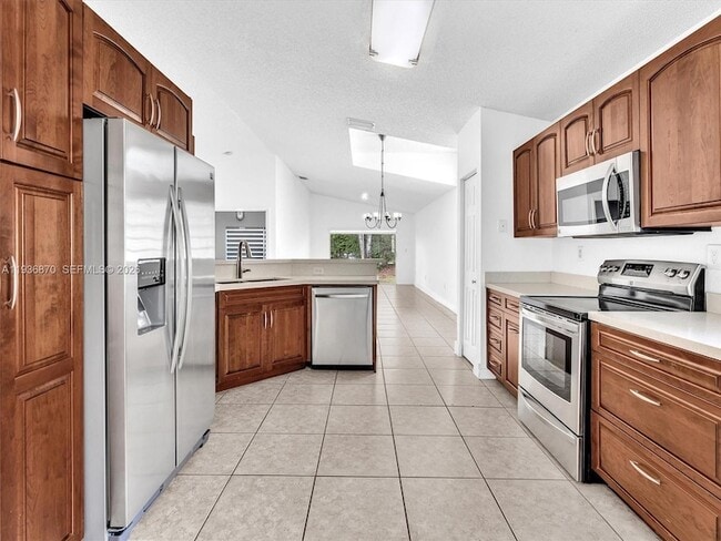 Building Photo - 4147 Sapphire Terrace