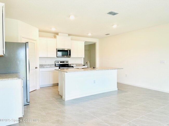 Building Photo - 1256 Dugan CIR SE