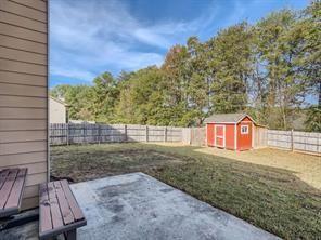 Building Photo - 223 Birchwood Dr