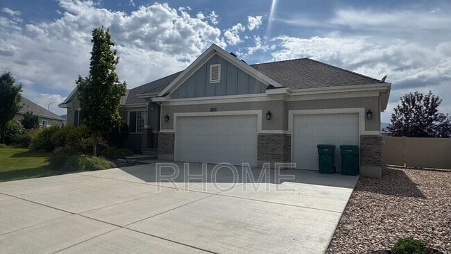 Building Photo - 13022 Sand Creek Dr