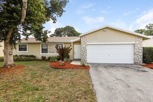 Building Photo - 3010 NW 53rd Terrace