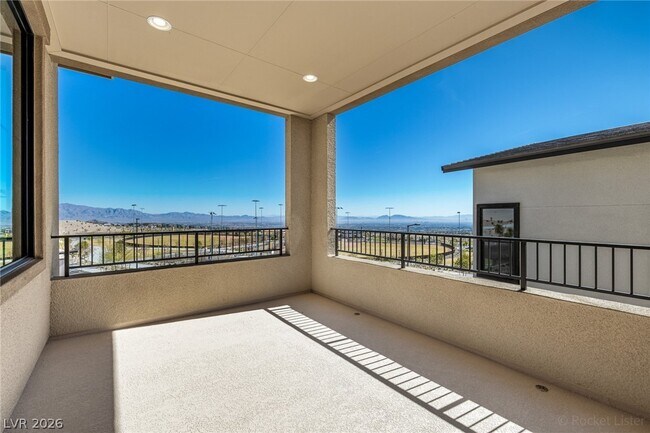 Building Photo - 980 Natural Harmony St